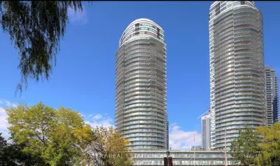 2240 Lakeshore Boulevard 213, Toronto W06, On M8v 0b1