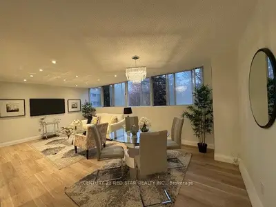 3695 Kaneff Crescent 107, Mississauga, On L5a 4b6