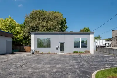 2455 Industrial Street, Burlington, On L7p 1a6