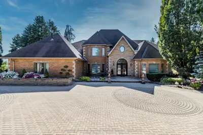 12 Edgeforest Drive, Brampton, On L6p 0e1