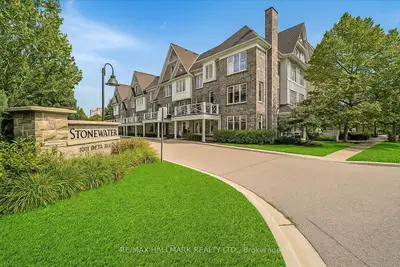 1011 Deta Road 701, Mississauga, On L5e 0a2