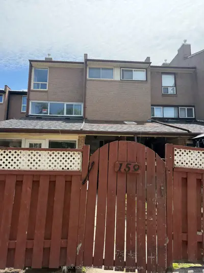 252 John Garland Boulevard 159, Toronto W10, On M9v 1n8