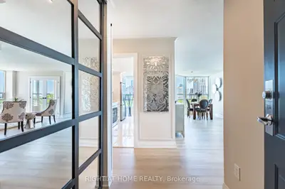 250 Webb Drive 704, Mississauga, On L5b 3z4
