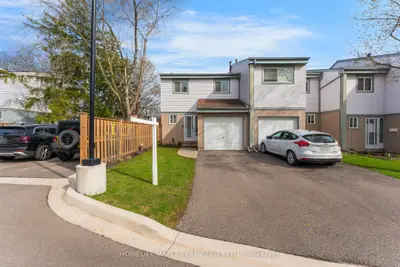 121 Falconer Drive 6, Mississauga, On L5n 2k8