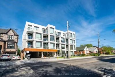 722 Marlee Avenue 102, Toronto W04, On M6b 3j7