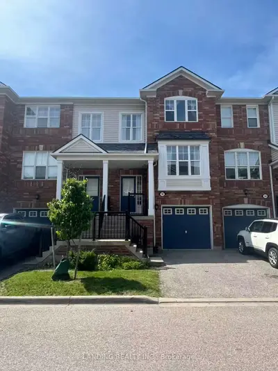 5980 Whitehorn Avenue 161, Mississauga, On L5v 2y3