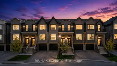 22 Matthew Court, Toronto W08, On M9b 2y3