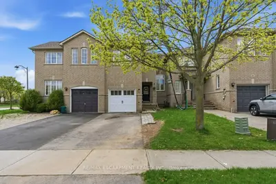 2406 Lazio Lane, Oakville, On L6m 4p4