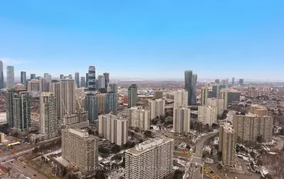 400 Mississauga Valley Boulevard W 7, Mississauga, On L5a 3n6