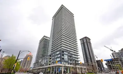 360 Square One Drive 506, Mississauga, On L5b 0g7