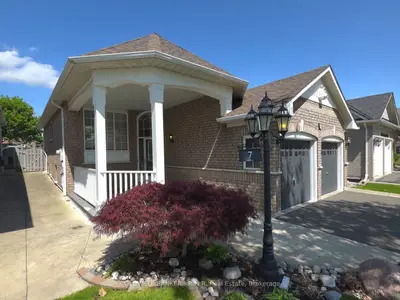 7 Fletchers Creek Boulevard, Brampton, On L6x 4r7
