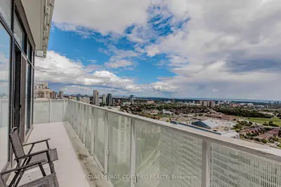 3883 Sw Quartz Road 2503, Mississauga, On L5b 0m4