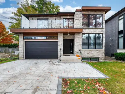 3081 Grenville Drive, Mississauga, On L5a 2p6