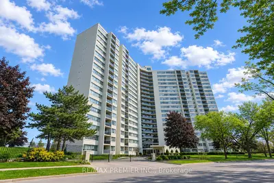 530 Lolita Gardens 406, Mississauga, On L5a 3t2