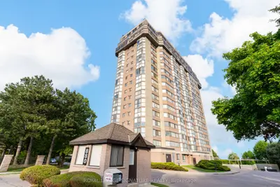 880 Dundas Street W 405, Mississauga, On L5c 4h3