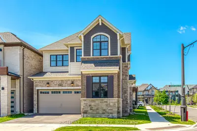 1387 Aymond Crescent, Oakville, On L6h 7w9