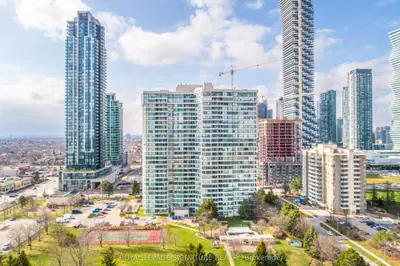 550 Webb Drive 1905, Mississauga, On L5b 3y4