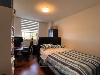 80 Grandravine Drive 911, Toronto W05, On M3j 1b2
