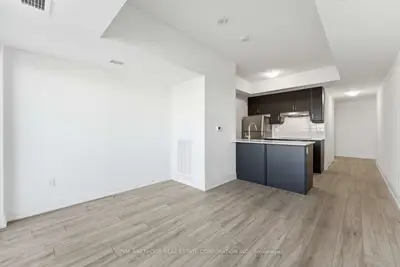 1035 Southdown Road 1812, Mississauga, On L5j 0a2