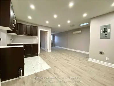 2428 Bloor Street W 2nd, Toronto W02, On M6s 1p9