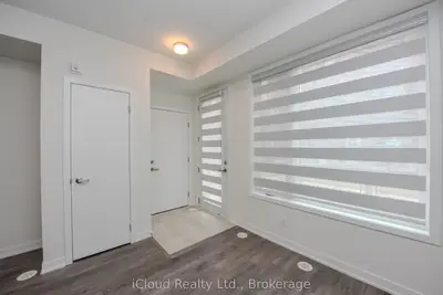 3425 Ridgeway Drive 22, Mississauga, On L5l 0b9