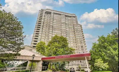 1320 Islington Avenue 1003, Toronto W08, On M9a 5c6