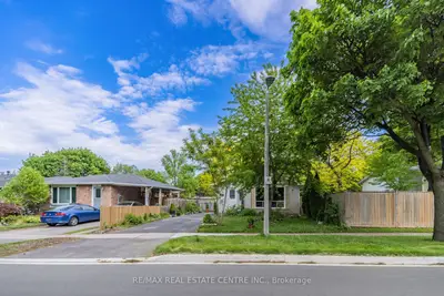 126 Culham Street, Oakville, On L6h 1g5