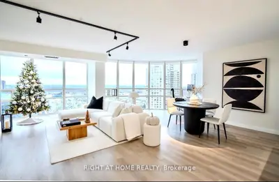 50 Eglinton Avenue 1705, Mississauga, On L5r 3p5