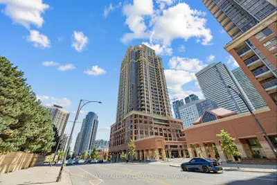 4080 Living Arts Drive 2806, Mississauga, On L5b 4n3