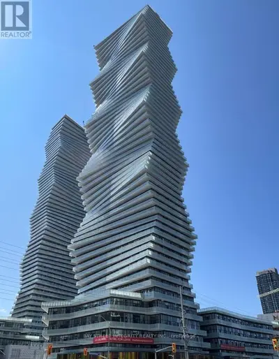 3900 Confederation Parkway 4908, Mississauga, On L5b 0m3