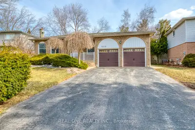533 Tipperton Crescent, Oakville, On L6l 5e1