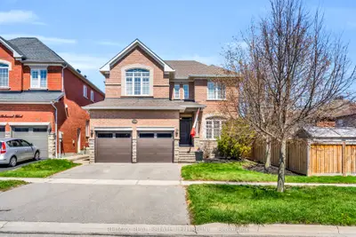 106 Belmont Boulevard, Halton Hills, On L7g 6e3