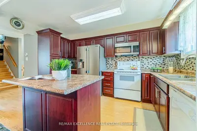 148 Ashton Crescent, Brampton, On L6s 3j9