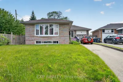 64 Bridesburg Drive, Toronto W09, On M9r 2k8