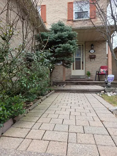 3169 Bartholomew Crescent, Mississauga, On L5n 3k9
