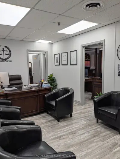 1150 Eglinton Avenue E 202, Mississauga, On L4w 2m6