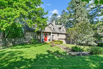 78 Meadowbank Road, Toronto W08, On M9b 5c9