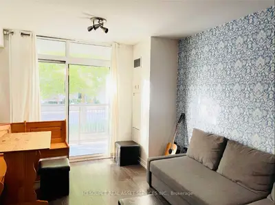 816 Lansdowne Avenue 113, Toronto W02, On M6h 4k6