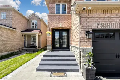 7554 Black Walnut Trail, Mississauga, On L5n 8a9
