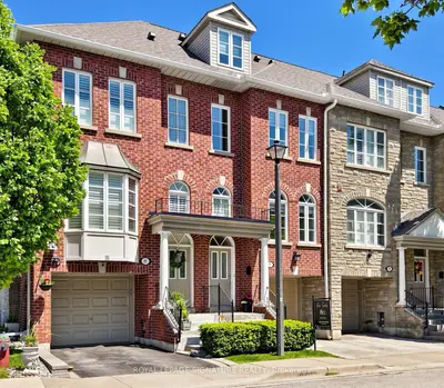 55 San Remo Terrace, Toronto W06, On M8z 6c6