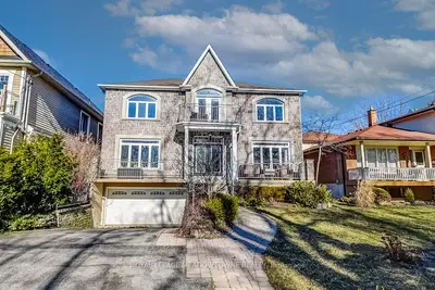 591 Lakeside Avenue, Mississauga, On L5g 1n7