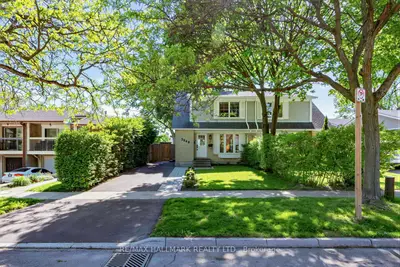 3246 Candela Drive, Mississauga, On L5a 2t8