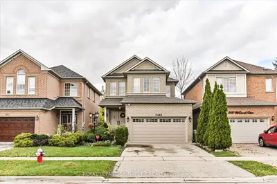 3485 Mcdowell Drive, Mississauga, On L5m 6r6