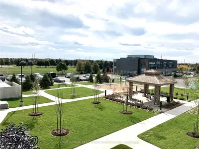 4677 Glen Erin Drive 204, Mississauga, On L5m 2e3
