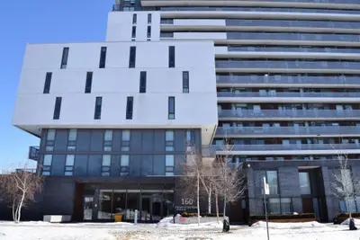 160 Flemington Road 402, Toronto W04, On M6a 0a9