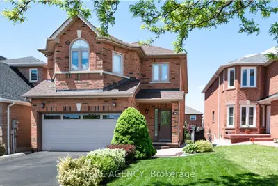 923 Blyleven Boulevard, Mississauga, On L5v 2j3