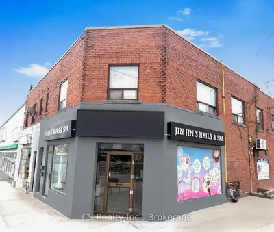 2636 Eglinton Avenue W Corner, Toronto W04, On M6m 1t7