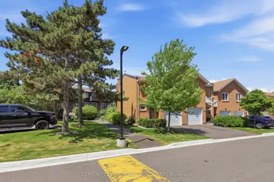 1951 Rathburn Road E 66, Mississauga, On L4w 2n9
