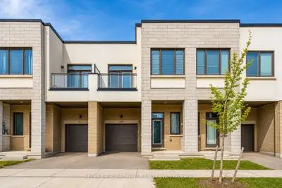 209 Fowley Drive, Oakville, On L6h 7c3