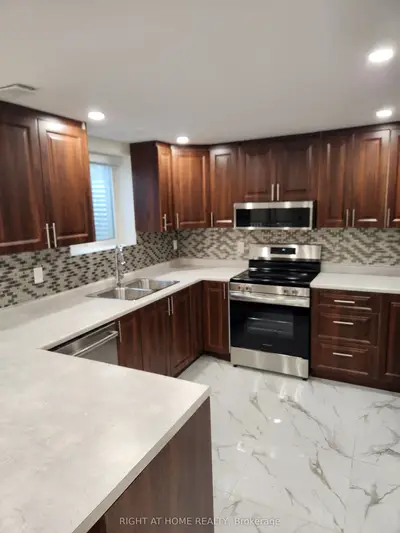 Detached in Brampton